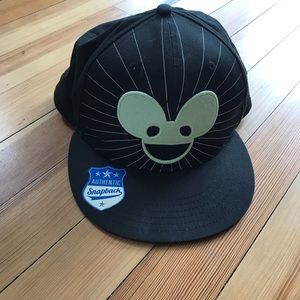 💥5 FOR $25 💥 Deadmau5 Glow in the Dark SnapBack